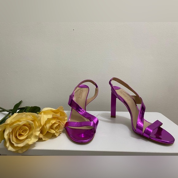 Schutz Women’s Kelly Leather Slingback Heels - Picture 2 of 5